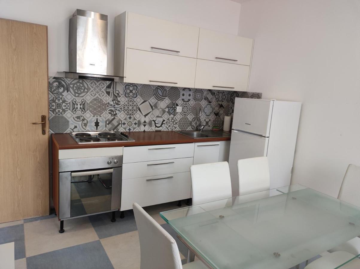 Stribor Apartments Dugobabe ภายนอก รูปภาพ