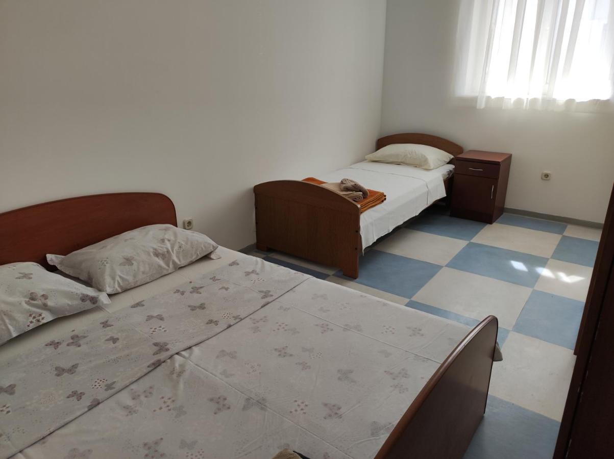 Stribor Apartments Dugobabe ภายนอก รูปภาพ